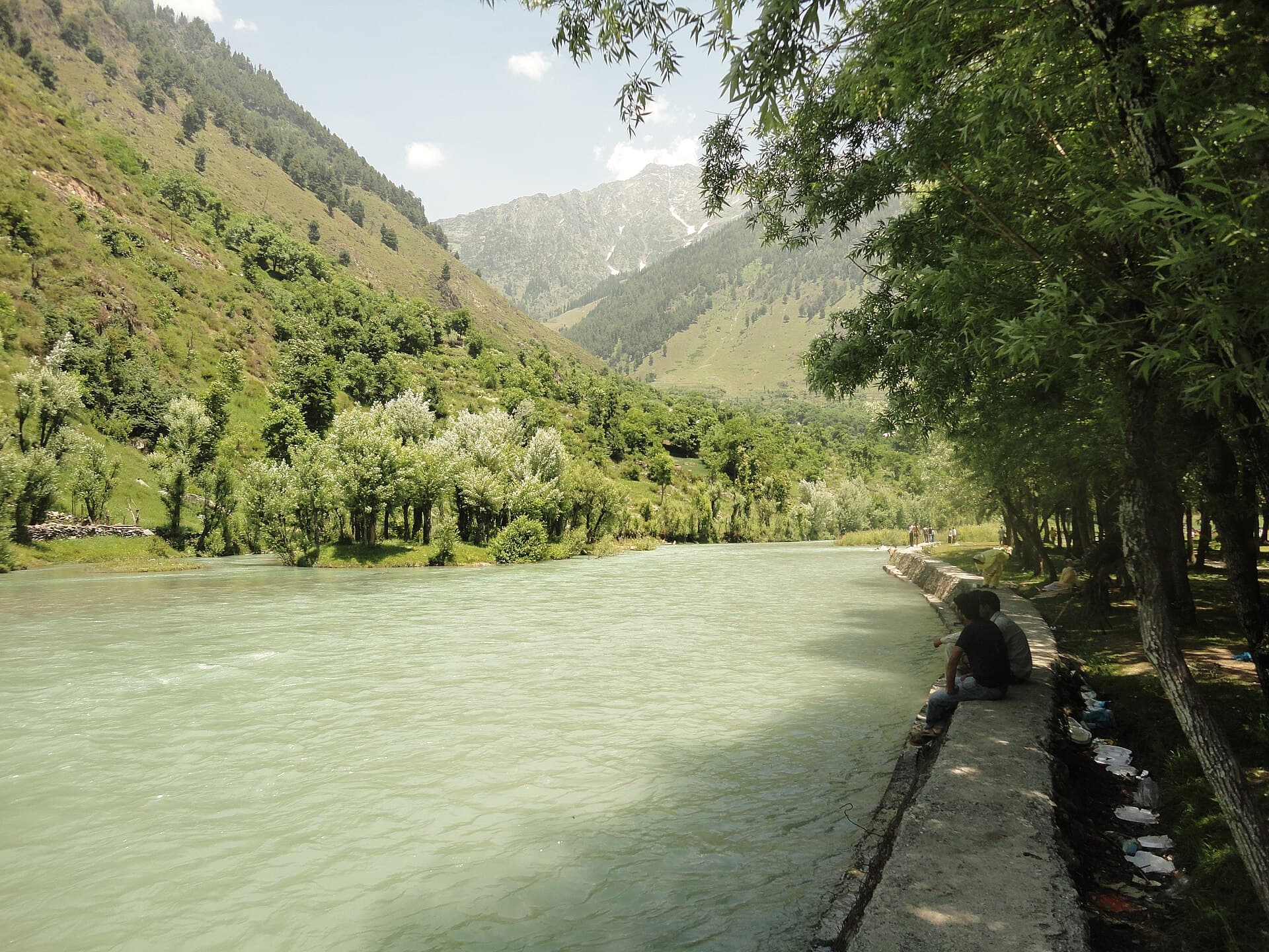 This is a picture of Betaab Valley showing Lidder River flowing besides the picnic spot there.